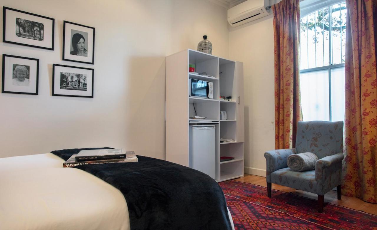 22 Die Laan Guest House 스텔렌보스 외부 사진